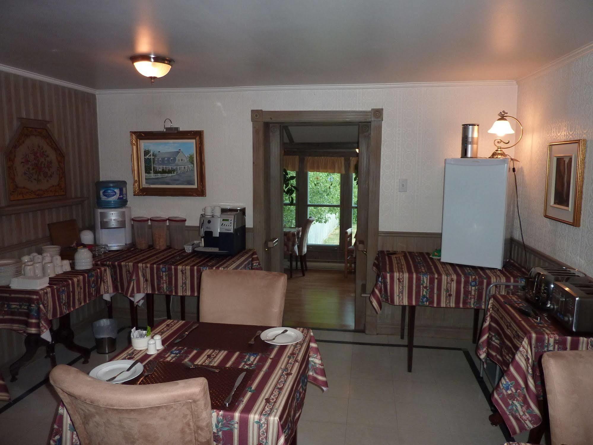 Auberge Petite Plaisance La Malbaie Ngoại thất bức ảnh